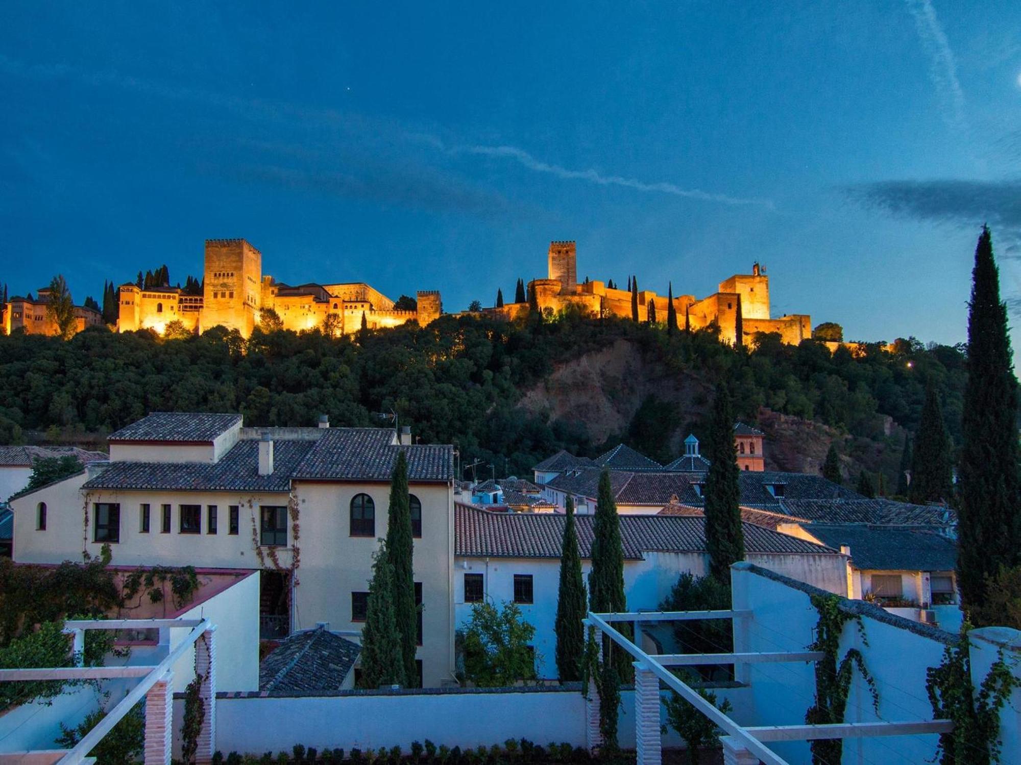 Appartement A Piece Of Heaven Over The Alhambra 2br